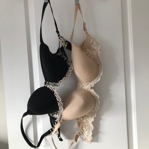 Two Wacoal Embrace Lace T-Shirt Bras